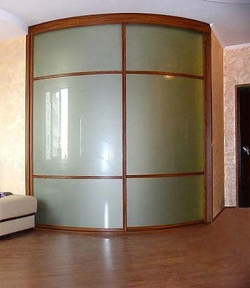 Встроенный шкаф купе радиусный в классическом стиле Батайск